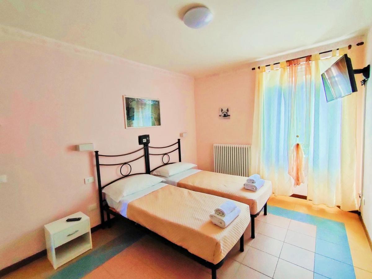 Hotel Palazzo Del Doma - Lake Vagli Vagli di Sotto Экстерьер фото