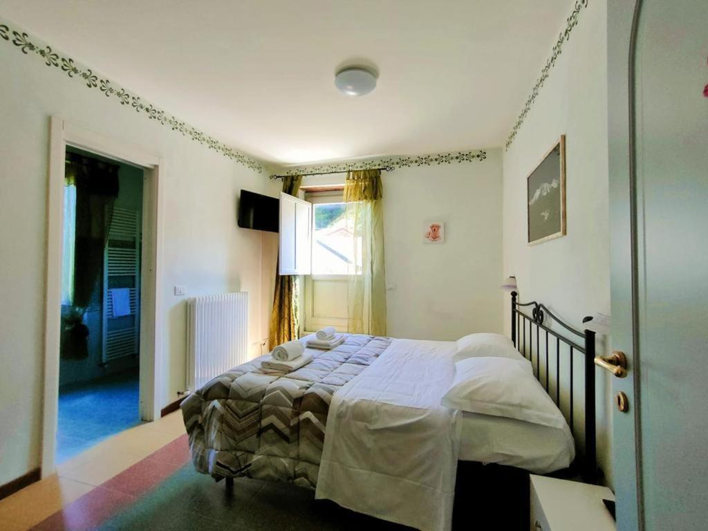 Hotel Palazzo Del Doma - Lake Vagli Vagli di Sotto Экстерьер фото